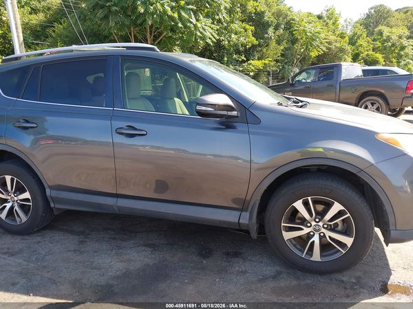 2017 TOYOTA RAV4 XLE