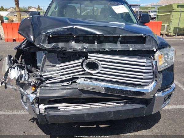 2017 TOYOTA TUNDRA SR5 5.7L V8