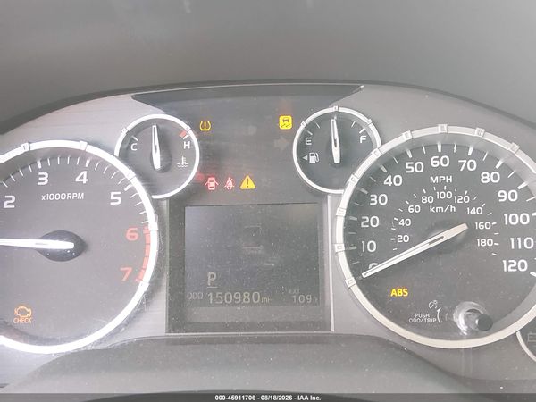 2017 TOYOTA TUNDRA SR5 5.7L V8