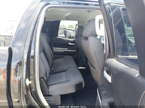 2017 TOYOTA TUNDRA SR5 5.7L V8