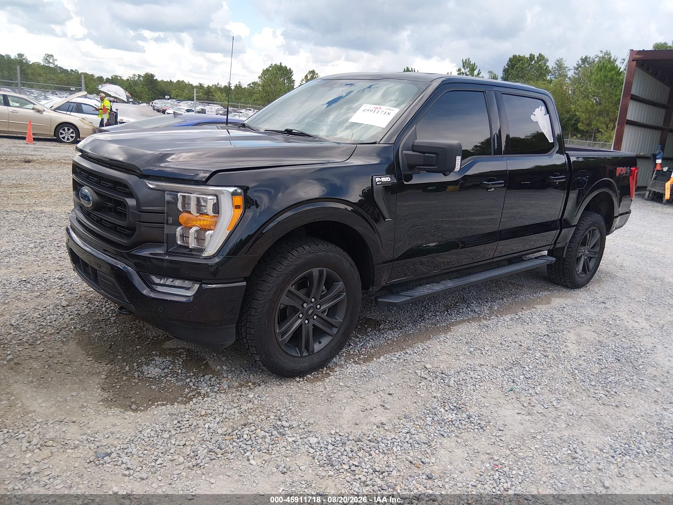 2022 FORD F-150 XLT
