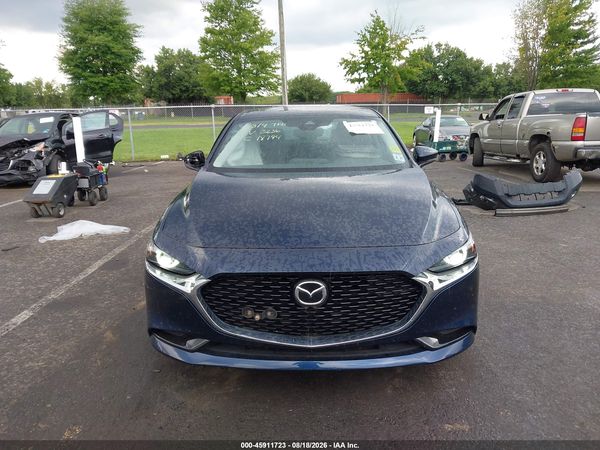 2022 MAZDA MAZDA3 PREMIUM