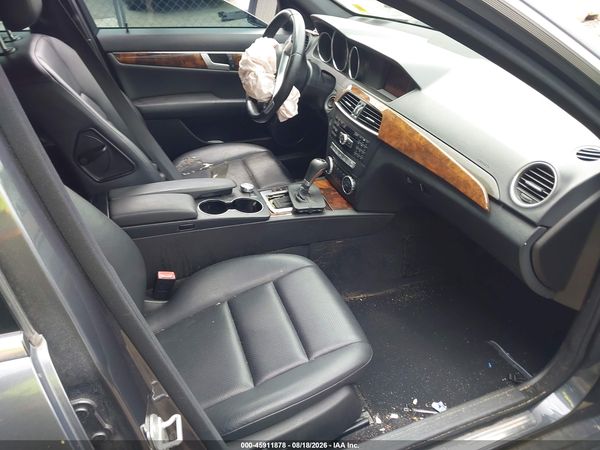 2013 MERCEDES-BENZ C 300 SPORT 4MATIC