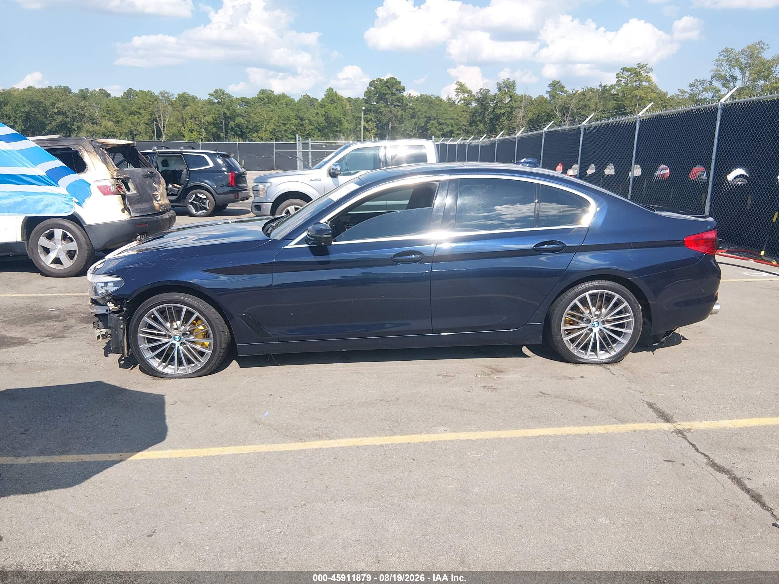 2019 BMW 530I