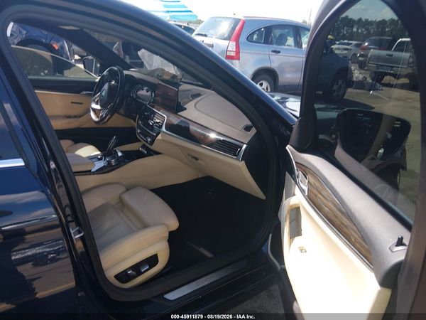 2019 BMW 530I