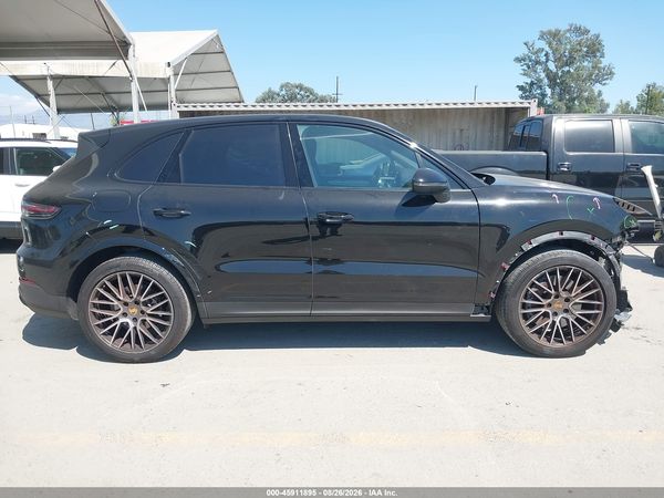 2023 PORSCHE CAYENNE PLATINUM EDITION