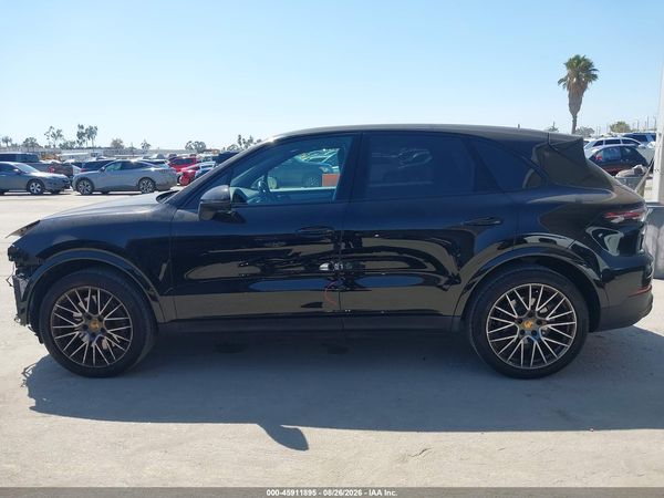 2023 PORSCHE CAYENNE PLATINUM EDITION
