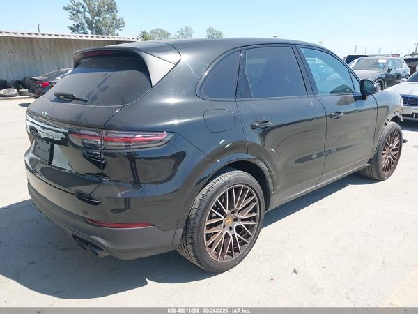 2023 PORSCHE CAYENNE PLATINUM EDITION