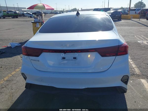 2023 KIA FORTE LXS