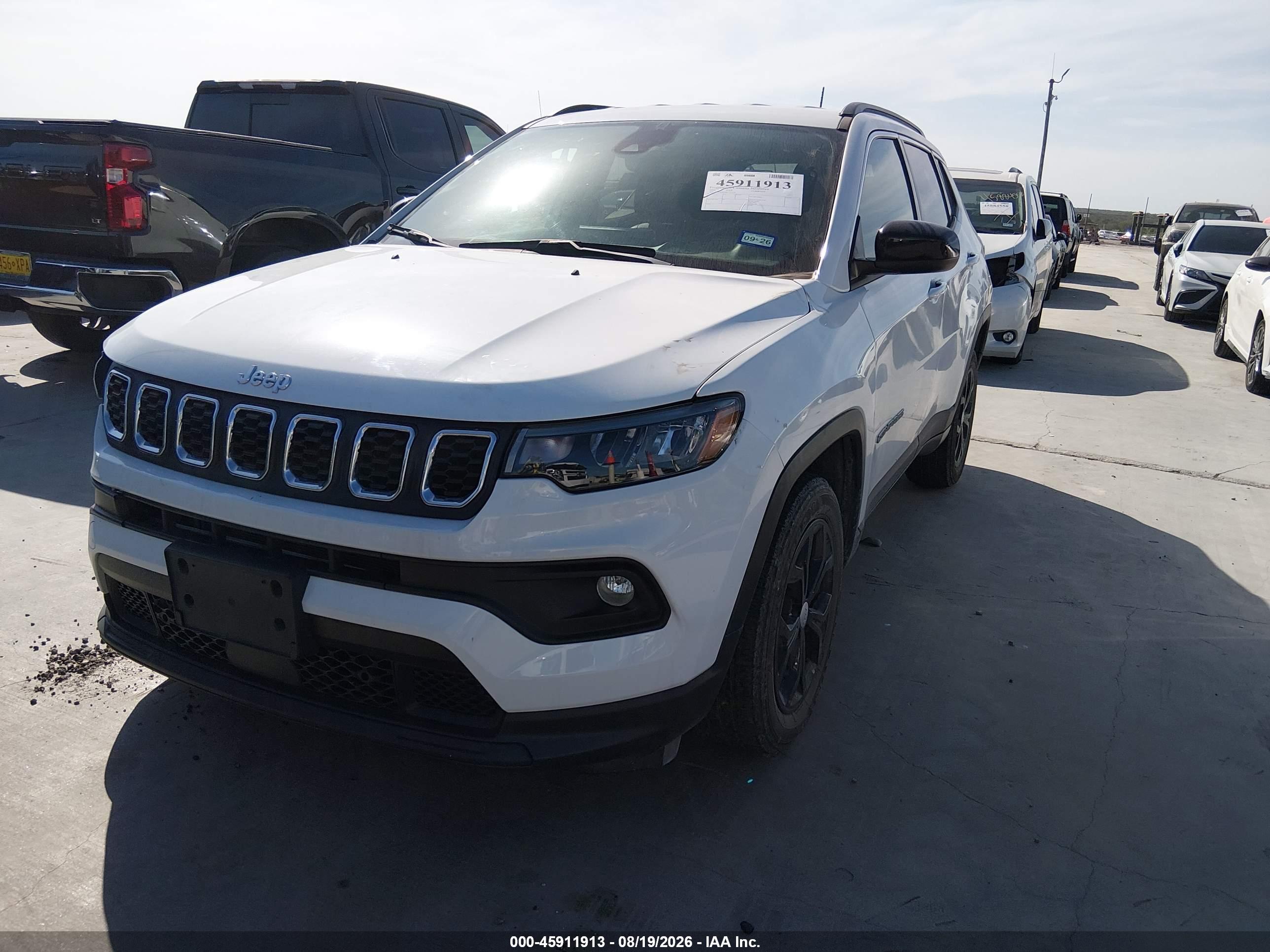 2024 JEEP COMPASS LATITUDE 4X4 — I2