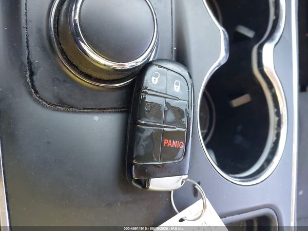 2014 DODGE DURANGO SXT — I11