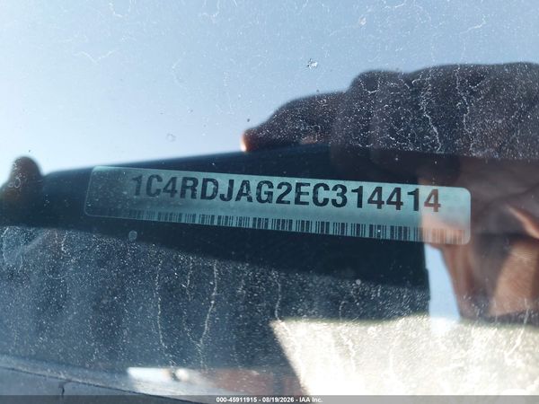2014 DODGE DURANGO SXT — I152