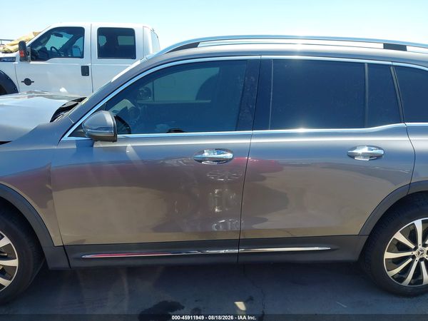 2023 MERCEDES-BENZ GLB 250 GLB250