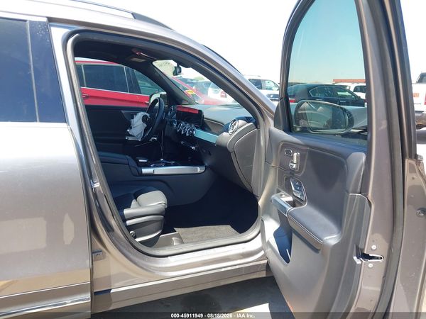 2023 MERCEDES-BENZ GLB 250 GLB250