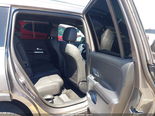 2023 MERCEDES-BENZ GLB 250 GLB250