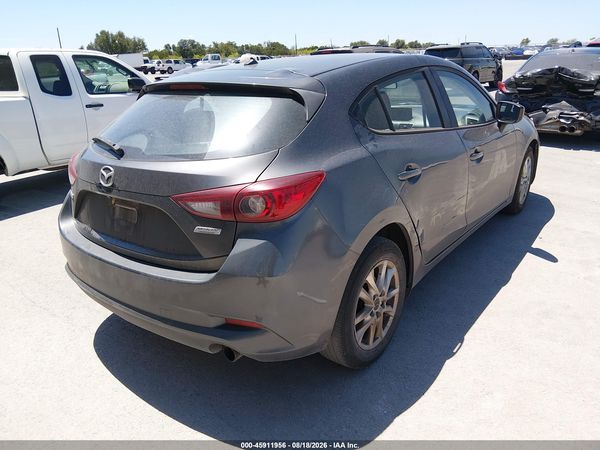 2017 MAZDA MAZDA3 SPORT