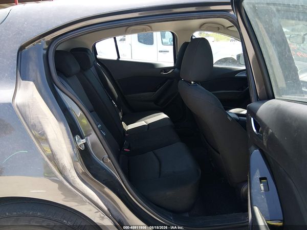 2017 MAZDA MAZDA3 SPORT