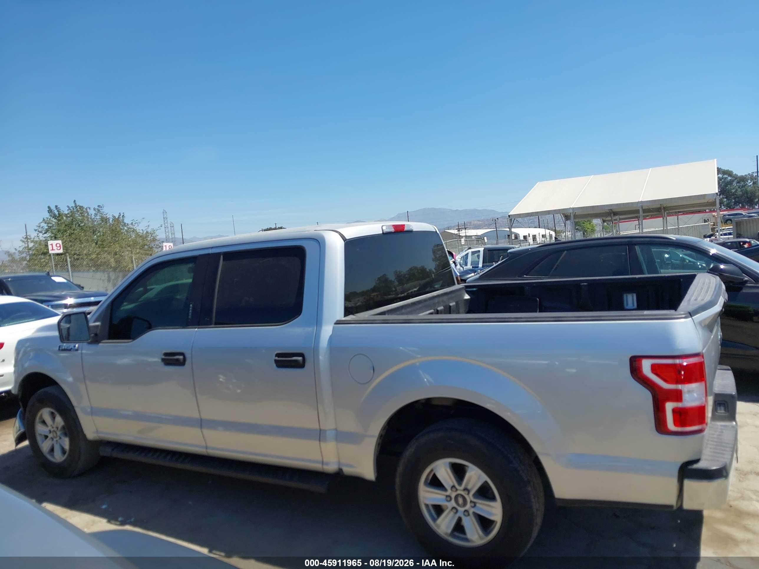 2018 FORD F-150 XLT