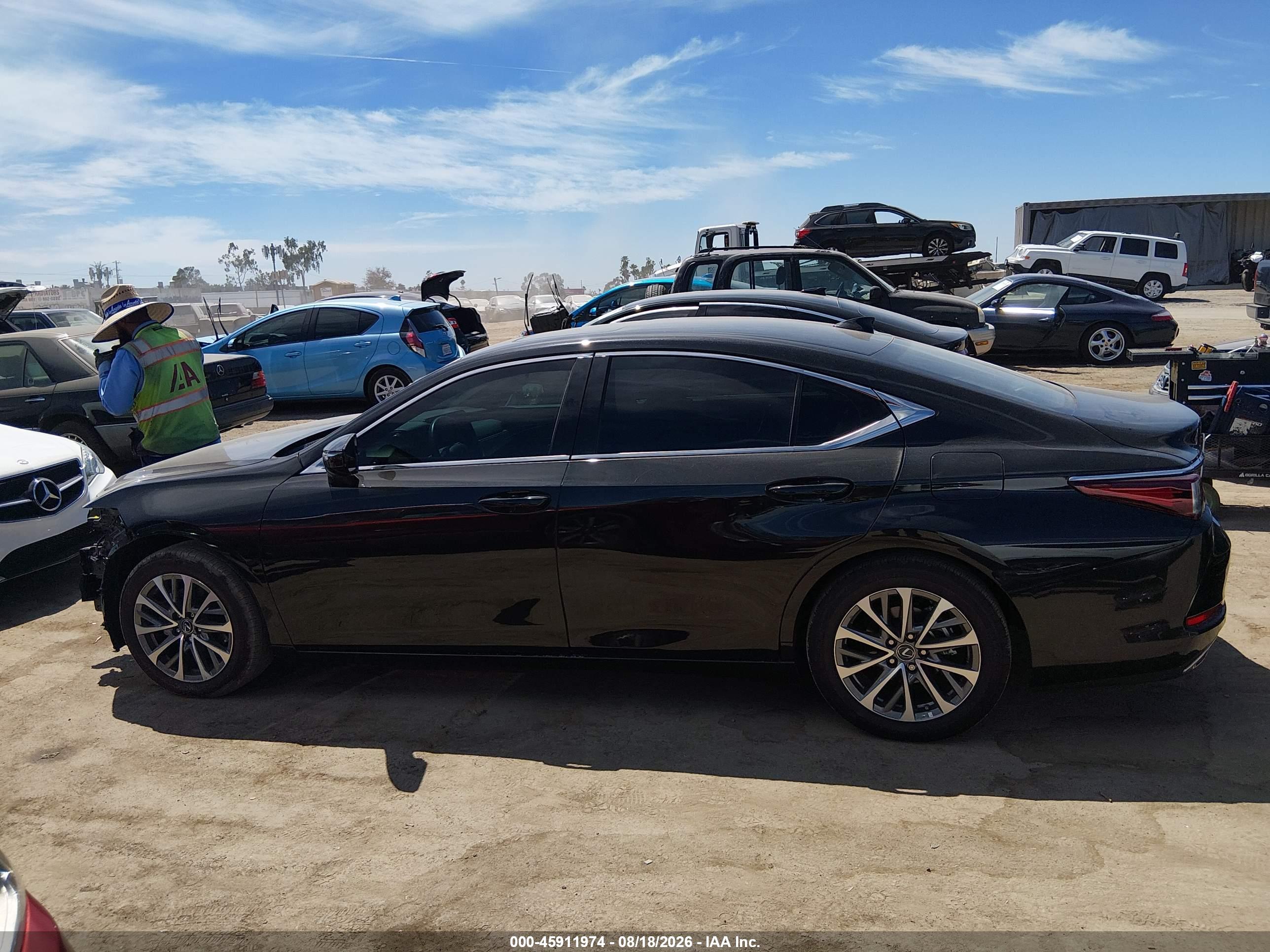2025 LEXUS ES 350 350 Base