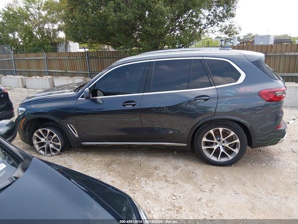 2019 BMW X5 XDRIVE40I