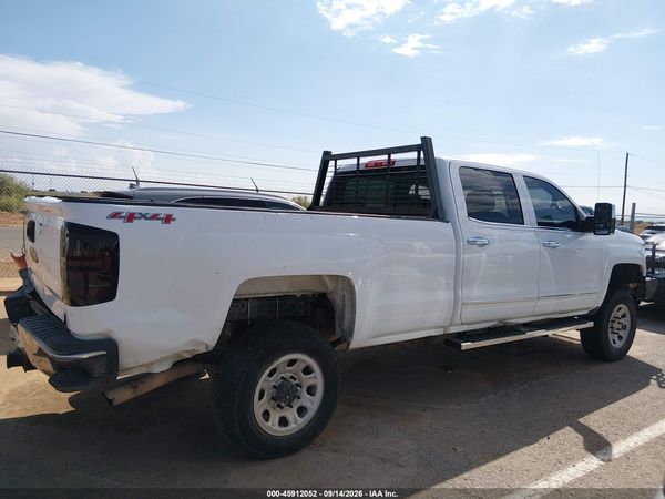 2015 CHEVROLET SILVERADO 3500HD WORK TRUCK — I116