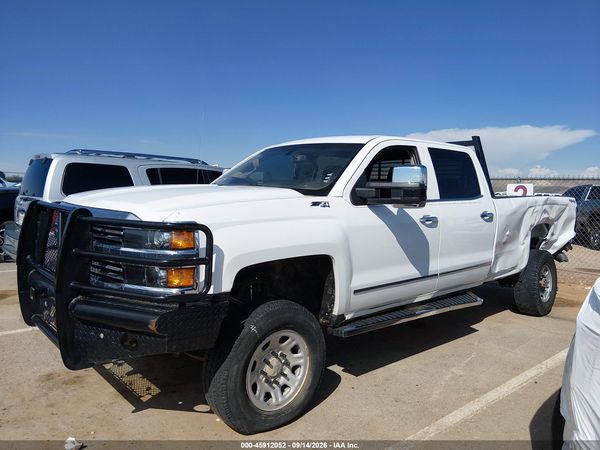 2015 CHEVROLET SILVERADO 3500HD WORK TRUCK — I117