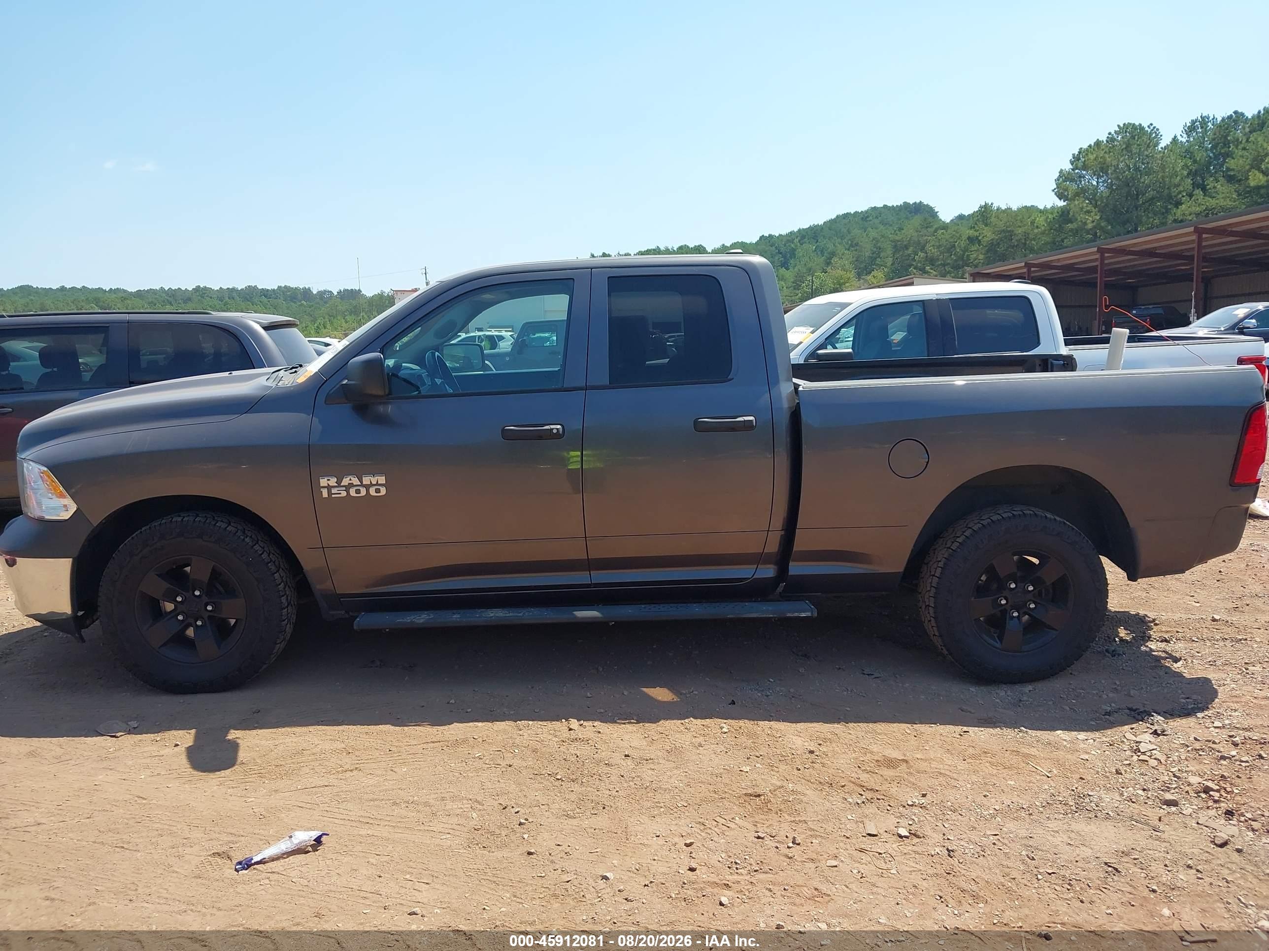 2018 RAM 1500 TRADESMAN  4X2 6'4 BOX