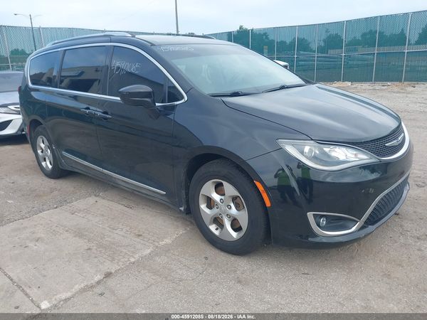 2017 CHRYSLER PACIFICA TOURING-L PLUS — I1