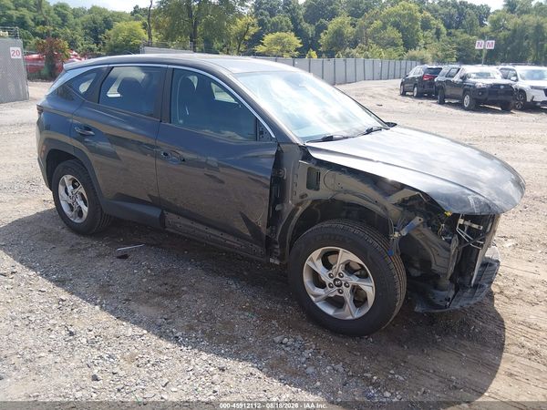 2022 HYUNDAI TUCSON SE