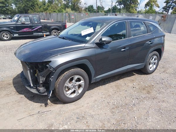 2022 HYUNDAI TUCSON SE