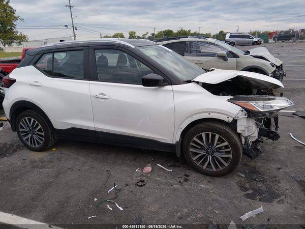 2023 NISSAN KICKS SV XTRONIC CVT — I116