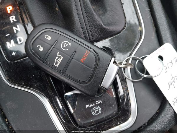 2022 JEEP CHEROKEE LIMITED 4X4 — I11