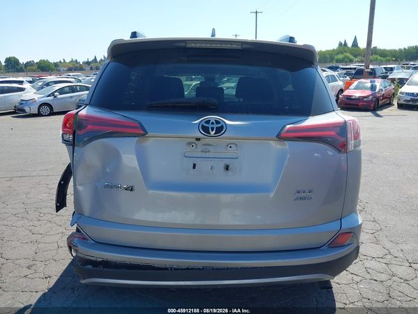 2017 TOYOTA RAV4 XLE