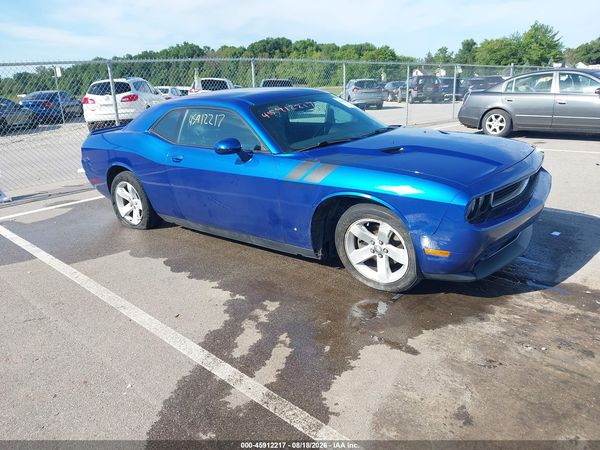 2012 DODGE CHALLENGER SXT