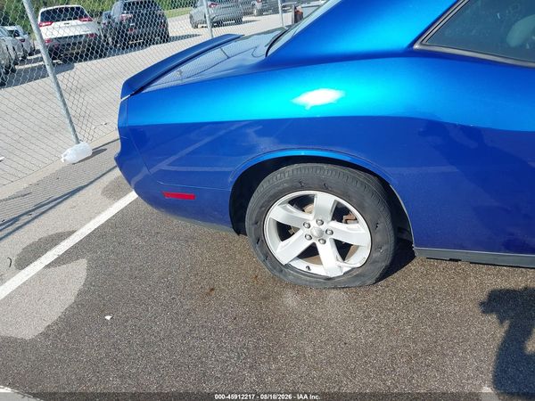 2012 DODGE CHALLENGER SXT