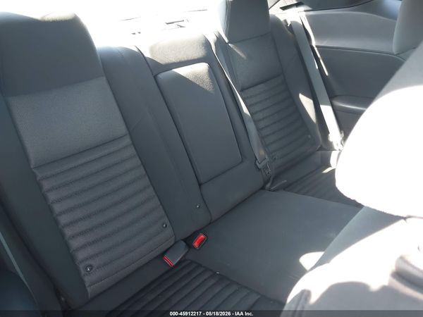 2012 DODGE CHALLENGER SXT