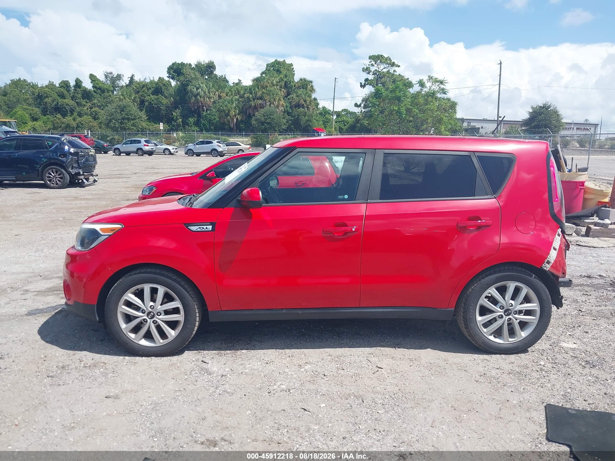 2019 KIA SOUL +