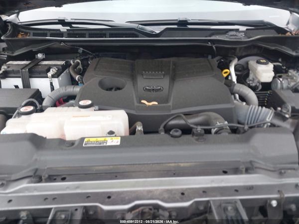 2023 TOYOTA TUNDRA LIMITED — I10