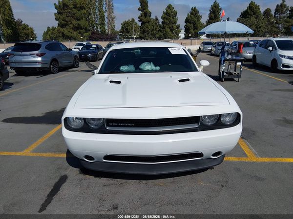 2012 DODGE CHALLENGER SXT