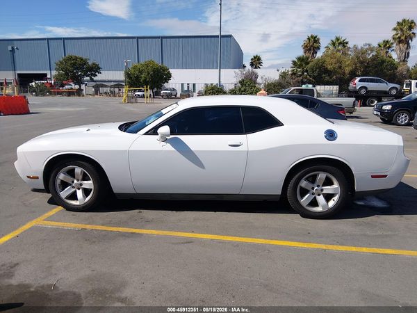 2012 DODGE CHALLENGER SXT