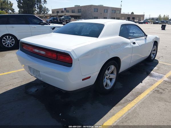 2012 DODGE CHALLENGER SXT
