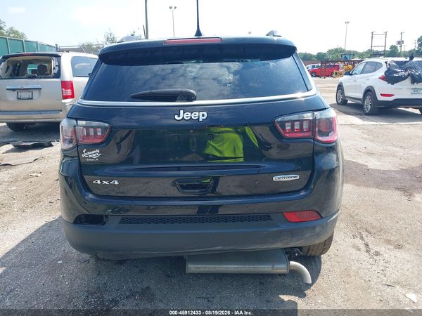 2022 JEEP COMPASS LATITUDE LUX 4X4 — I119