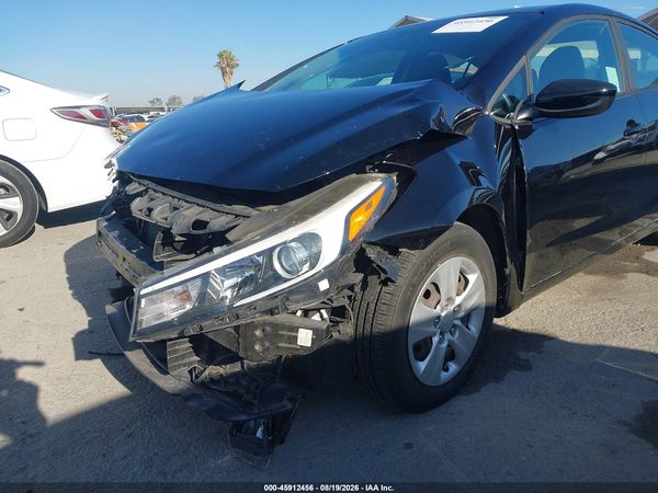 2018 KIA FORTE LX