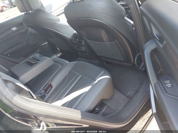 2021 AUDI Q5 SPORTBACK — I8