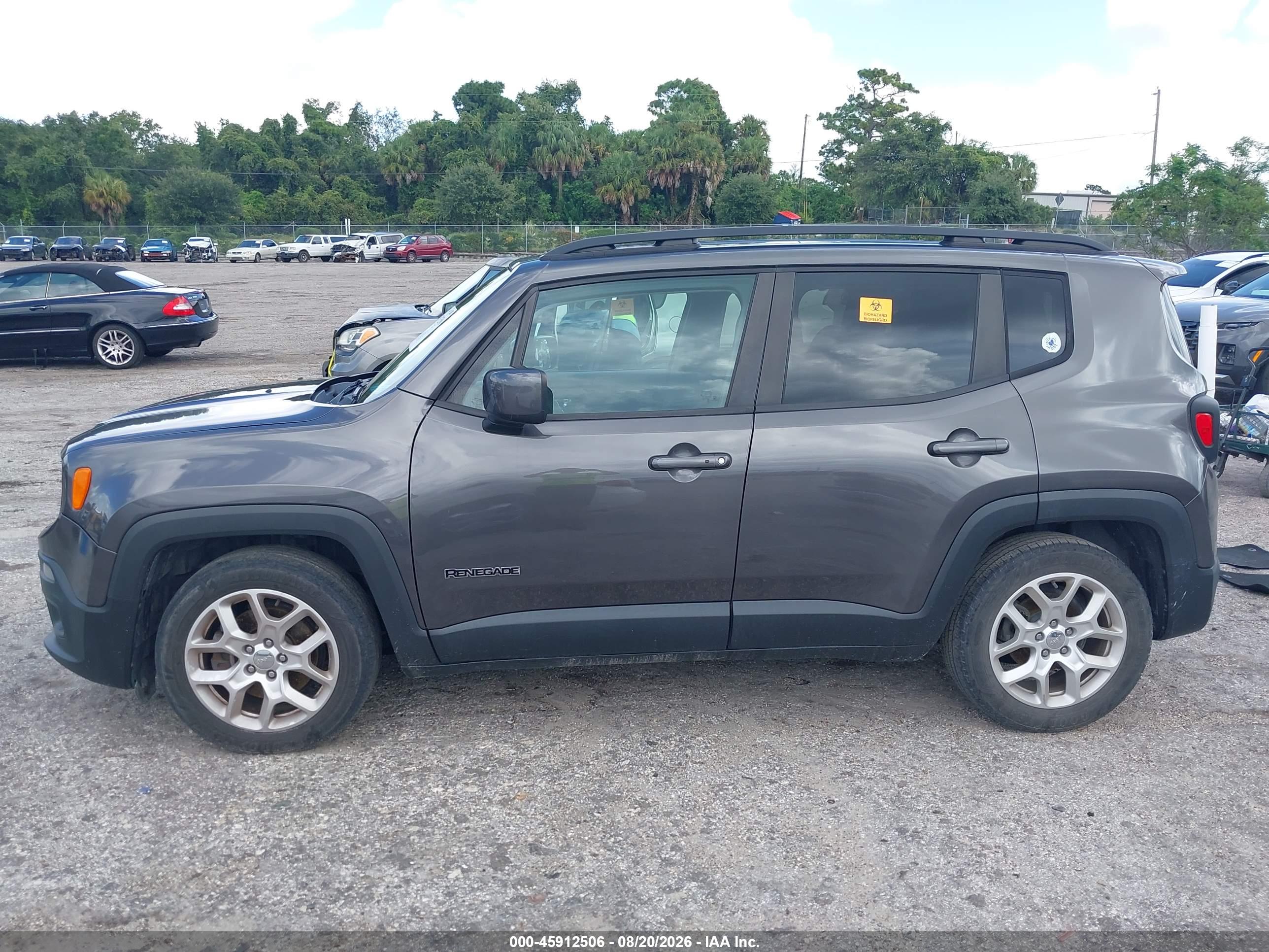 2017 JEEP RENEGADE LATITUDE