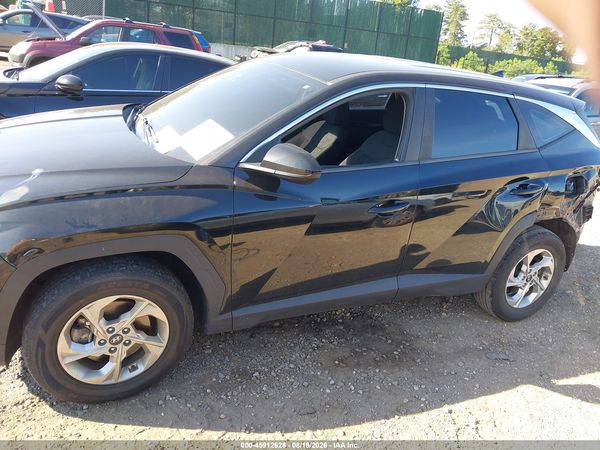 2022 HYUNDAI TUCSON SE