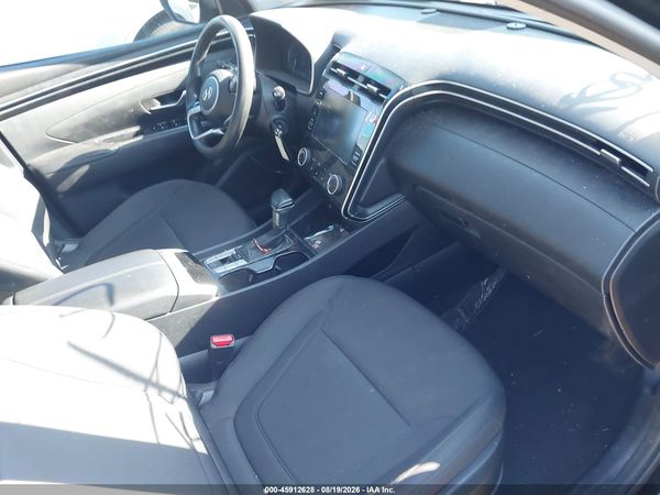 2022 HYUNDAI TUCSON SE