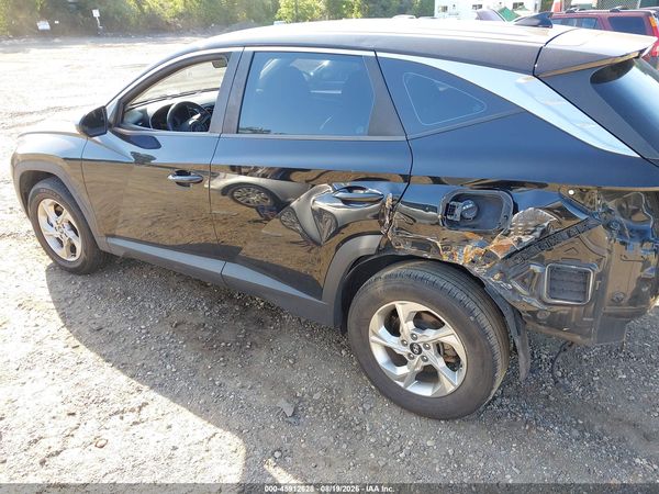 2022 HYUNDAI TUCSON SE