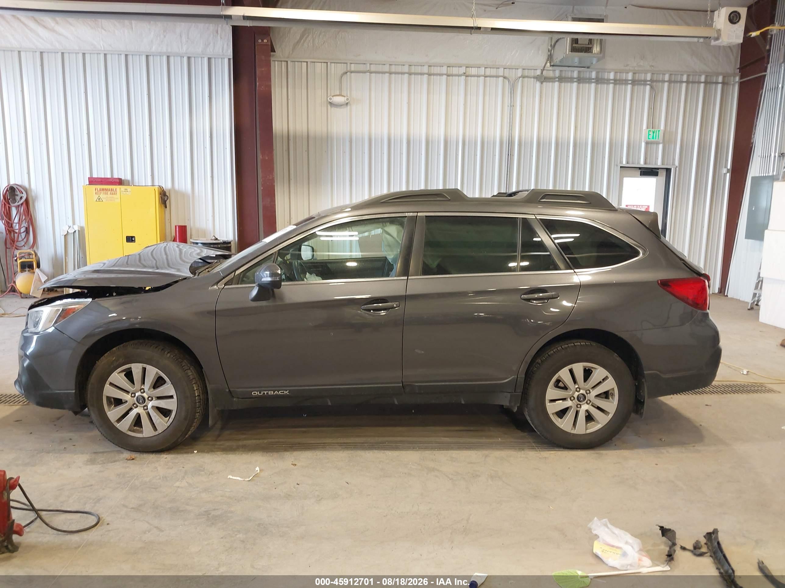 2018 SUBARU OUTBACK 2.5I PREMIUM