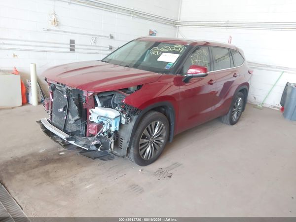 2020 TOYOTA HIGHLANDER PLATINUM